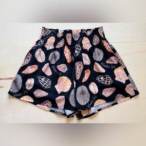 Keahi Ko Disney Hawaii Seashell Print Lined Shorts Black Multicolor Size M